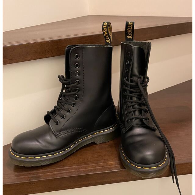 Dr.Martens(ドクターマーチン)のドクターマーチン　サイズ36 年内で出品取り止めます レディースの靴/シューズ(ブーツ)の商品写真