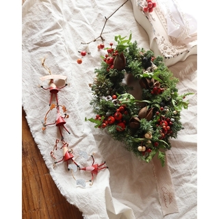 モミと針葉樹が香るꎺ⠜アンティークな雰囲気のクリスマスリース　オーバルリース(リース)