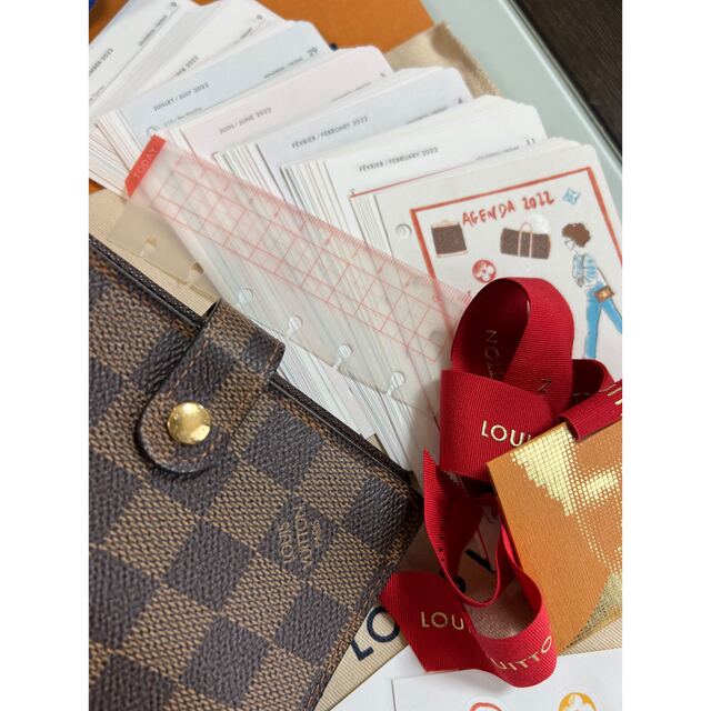 LOUIS VUITTON ルイヴィトン 手帳カバー 2022年リヒィル付き LOUIS VUITTON ルイヴィトン 手帳カバー 2022年リヒィル付き