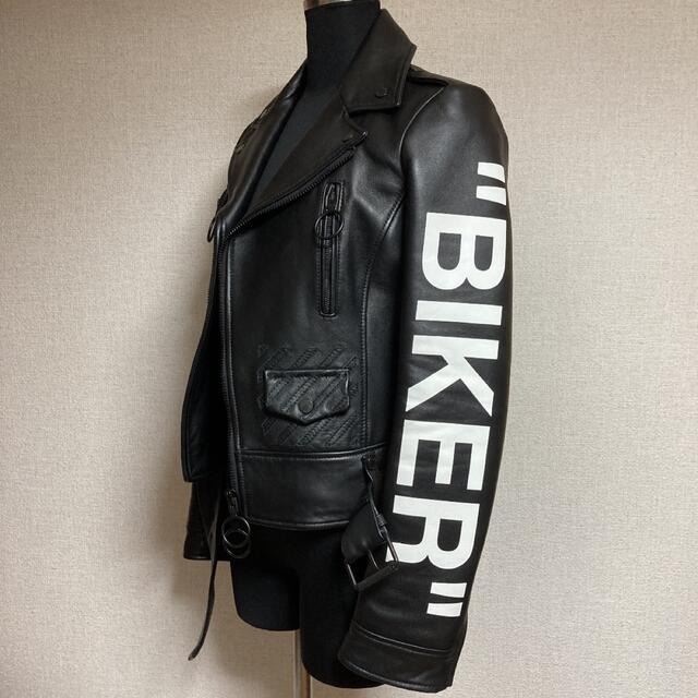 OFF-WHITE(オフホワイト)のoffwhiteロゴプリントライダースジャケット レディースのジャケット/アウター(ライダースジャケット)の商品写真