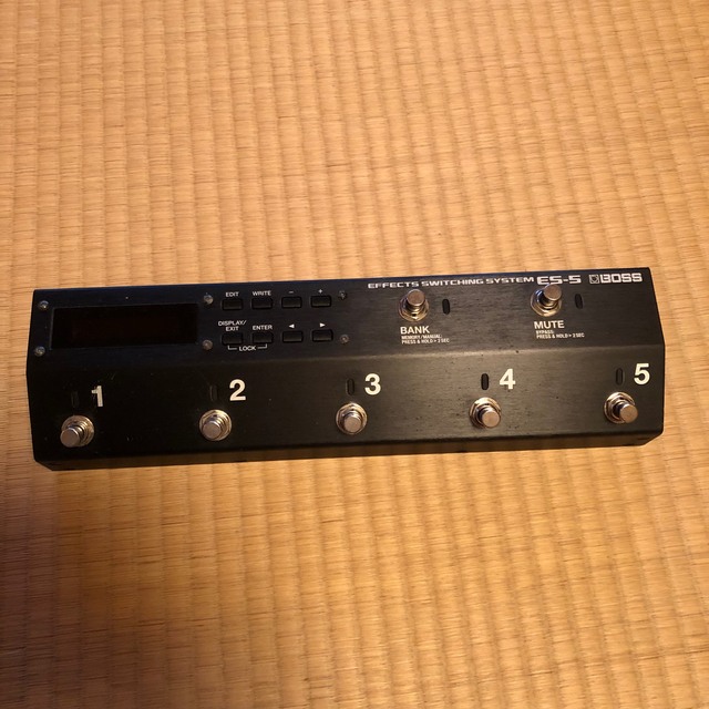 BOSS ES-5 スイッチャー