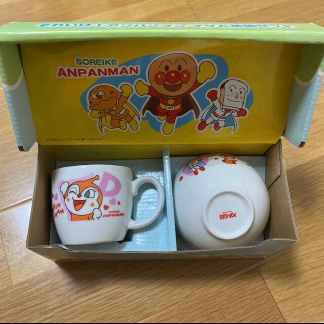 アンパンマン(アンパンマン)のドキンちゃん　茶碗セット インテリア/住まい/日用品のキッチン/食器(食器)の商品写真