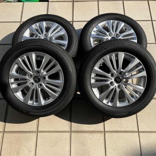 ブリヂストン(BRIDGESTONE)の【送料込】新型ノア 16インチ純正ホイール ほぼ新品 ブリヂストンエコピア(タイヤ・ホイールセット)