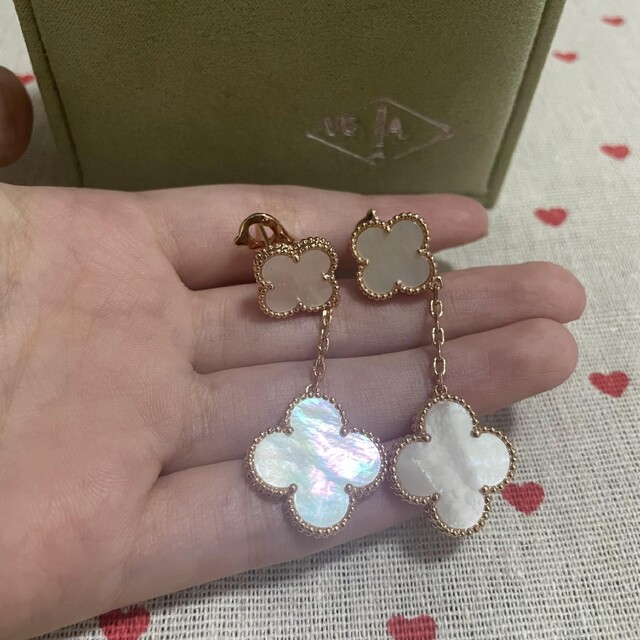 超美品☆ヴァンクリーフアンドア-ペル 人気ピアス ほぼ未使用 ...