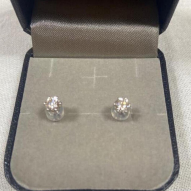 ジュエリーツツミ ダイヤモンド ピアス 【人気商品】 86000円引き