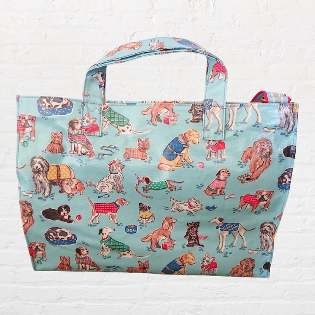 Cath Kidston(キャスキッドソン)のレア 新品・タグ付 CathKidston キャスキッドソン 2wayバック 犬 レディースのバッグ(トートバッグ)の商品写真