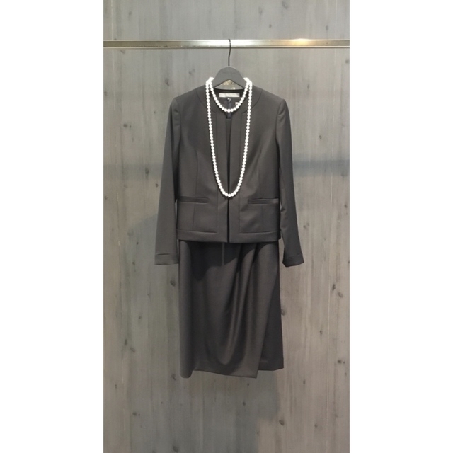新品即決 theory luxe Executive ワンピーススーツ Nikkia.N