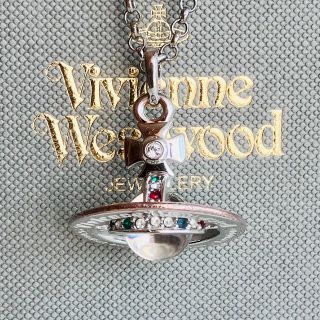 ヴィヴィアンウエストウッド(Vivienne Westwood)のヴィヴィアンウエストウッド タイニーオーブ ネックレス　ギャランティカード付き(ネックレス)