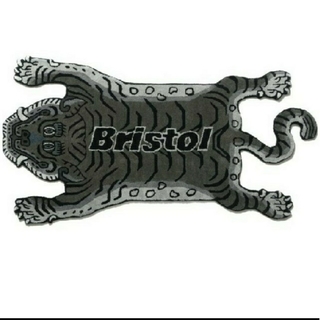 エフシーアールビー(F.C.R.B.)のF.C.Real Bristol TIGER LARGE RUG MAT 黒(ラグ)