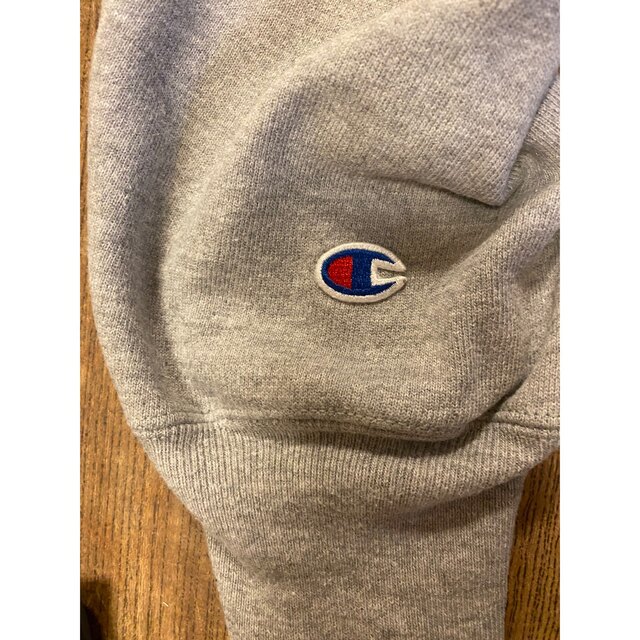 Champion(チャンピオン)のCHAMPION リヴァースウェーブ　カレッジロゴ メンズのトップス(スウェット)の商品写真