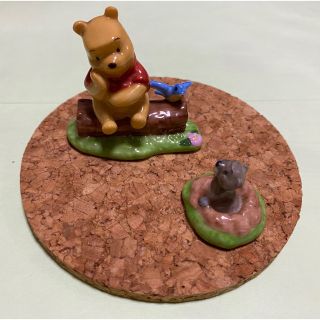 クマノプーサン(くまのプーさん)のプーさんの陶器の飾り(キャラクターグッズ)