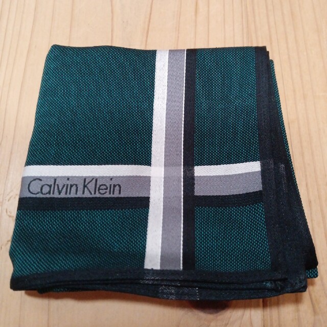 Calvin Klein(カルバンクライン)の[未使用品]　カルバン・クライン　ハンカチ　メンズ メンズのファッション小物(ハンカチ/ポケットチーフ)の商品写真