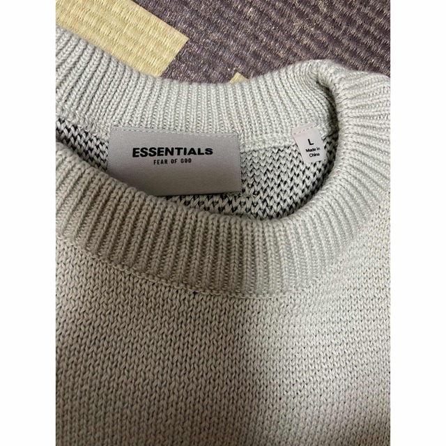 クーポン利用 エッセンシャルズ SSENSE 限定 グリーン プルオーバー