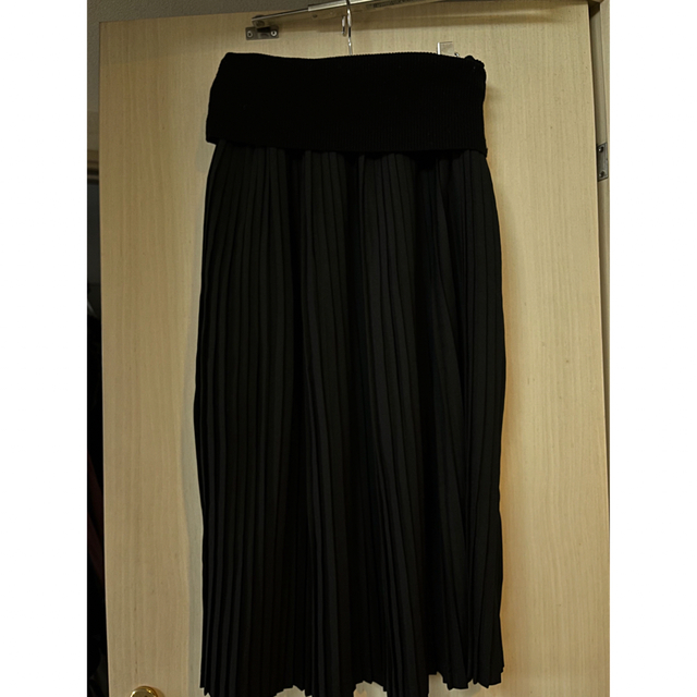antiqua(アンティカ)のアンティカ　スカートプリーツ　ブラック レディースのスカート(ロングスカート)の商品写真