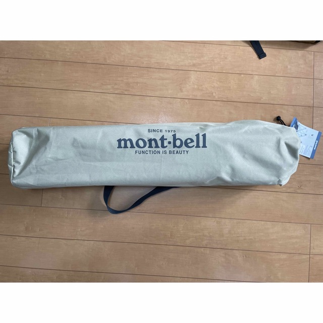 mont bell(モンベル)の新品・未使用 1/2 モンベル ベースキャンプチェア 品番 #1122514 スポーツ/アウトドアのアウトドア(テーブル/チェア)の商品写真