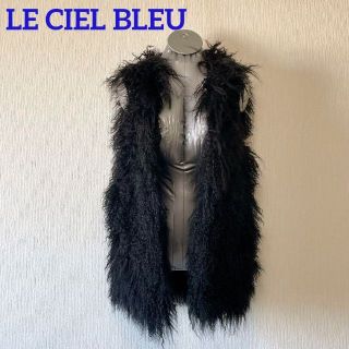 ルシェルブルー(LE CIEL BLEU)のLE CIEL BLEU 黒 チベットラムファー ベスト(ベスト/ジレ)