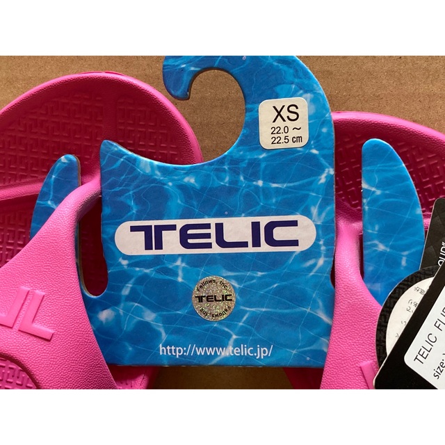 TELIC(テリック)の新品未使用☆テリック FLIP FLOP ピンク フラミンゴ 22~22.5cm レディースの靴/シューズ(ビーチサンダル)の商品写真