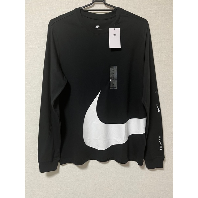 NIKE(ナイキ)のXL 新品 NIKE ナイキ SWOOSH スウッシュ ロンt 長袖 Tシャツ メンズのトップス(Tシャツ/カットソー(七分/長袖))の商品写真