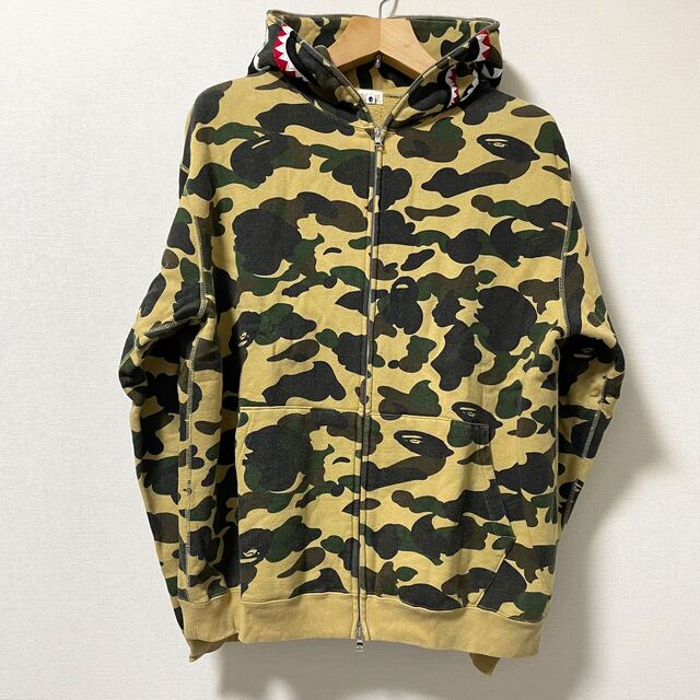 a bathing ape シャーク プルオーバーパーカー イエローカモ袖丈長袖