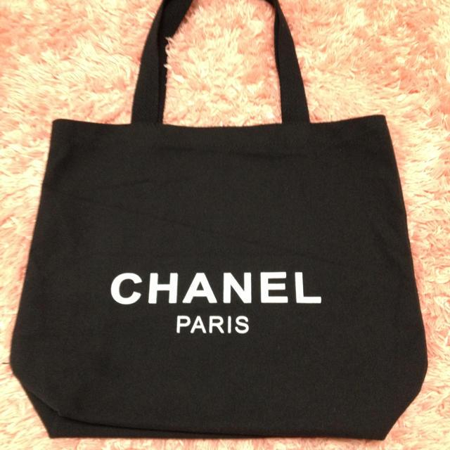 CHANEL(シャネル)のmichika様用 レディースのバッグ(エコバッグ)の商品写真