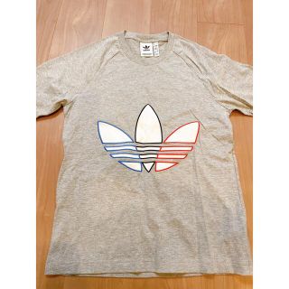 アディダス(adidas)のadidas Tシャツ グレー XSサイズ(Tシャツ/カットソー(半袖/袖なし))