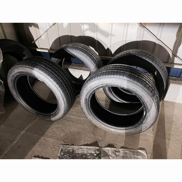 バリ溝】トヨタハリアーZグレード純正タイヤ225/55R19 タイヤのみ