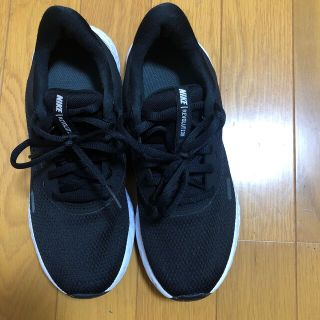 ナイキ(NIKE)のナイキレボリューション(スニーカー)