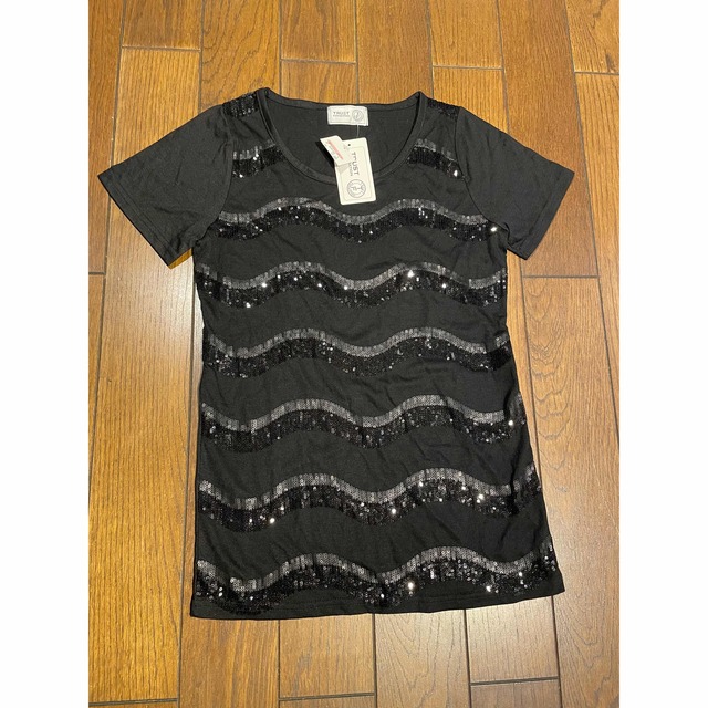 トラスト TRUST FORMATION　新品　未使用　タグ付き　サイズM〜L メンズのトップス(Tシャツ/カットソー(半袖/袖なし))の商品写真