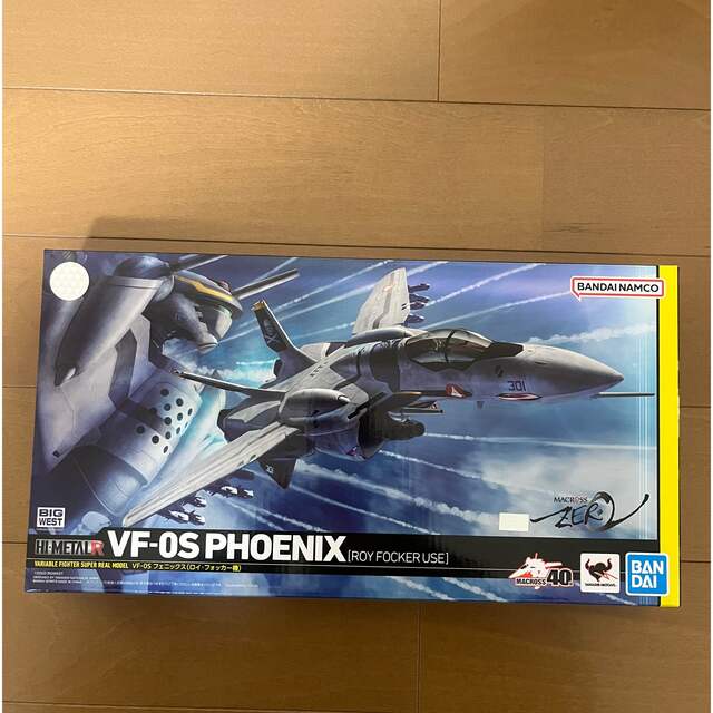 HI-METAL R VF-0S フェニックス ロイ・フォッカー機 マクロスゼロ