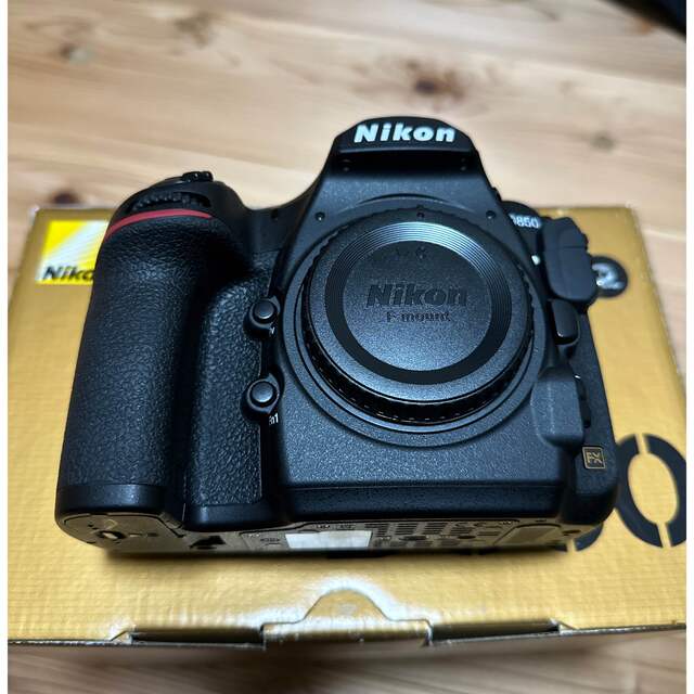 Nikon(ニコン)の極美品　Nikon  FXフォーマットデジタル一眼レフカメラ D850 スマホ/家電/カメラのカメラ(デジタル一眼)の商品写真