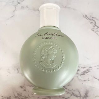 レメルヴェイユーズラデュレ(Les Merveilleuses LADUREE)の秋冬 ラデュレ ボディーローション ラベンダー レメルヴェイユーズラデュ コスメ(ボディローション/ミルク)