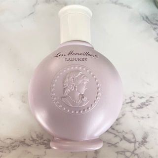 レメルヴェイユーズラデュレ(Les Merveilleuses LADUREE)のラデュレボディーローション セット レ・メルヴェイユーズラデュレ ヴァイオレット(ボディローション/ミルク)