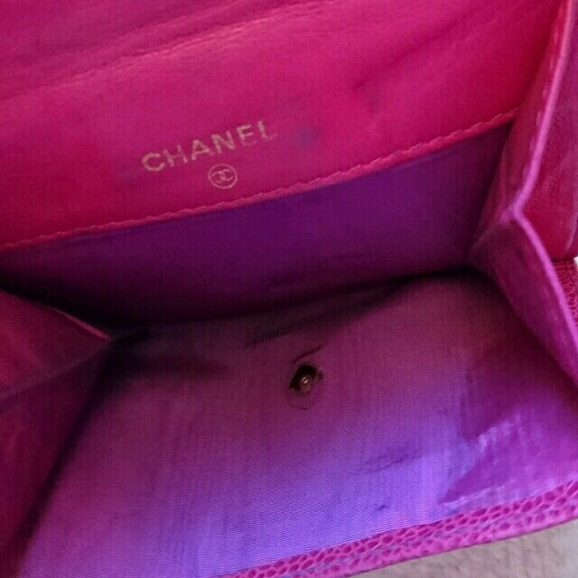 CHANEL(シャネル)の正規☆CHANELキャビアスキン財布 ピンク レディースのファッション小物(財布)の商品写真