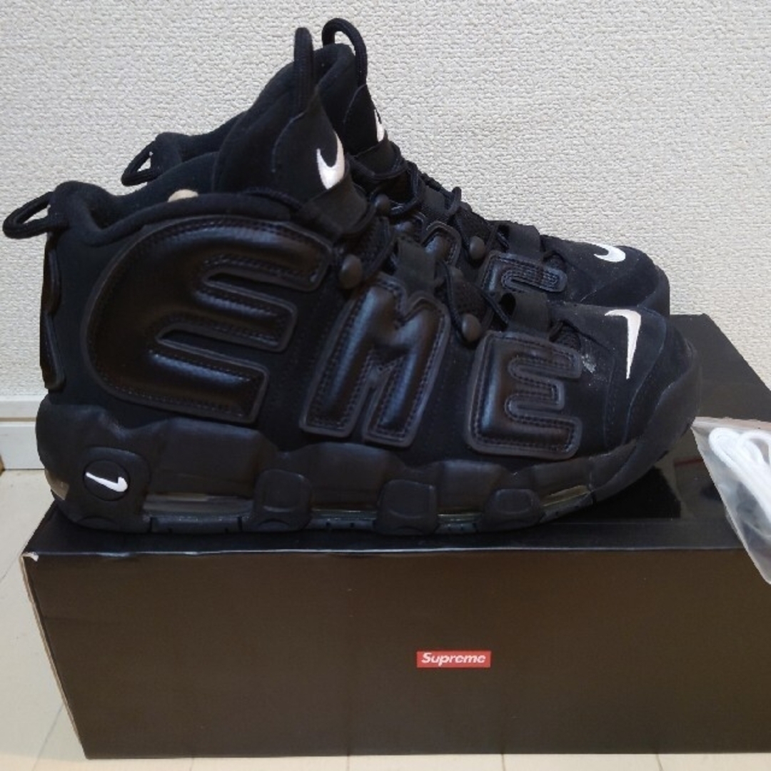 Supreme(シュプリーム)の【専用】SUPREME×NIKE AIR MORE UPTEMPO メンズの靴/シューズ(スニーカー)の商品写真