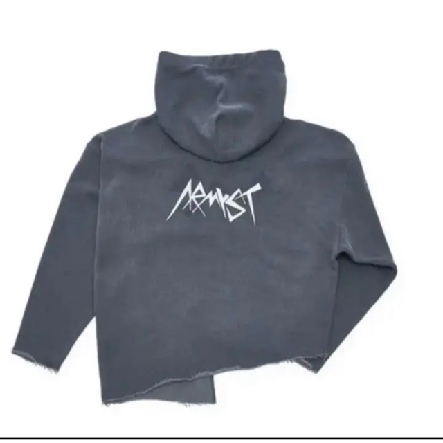 防弾少年団(BTS)(ボウダンショウネンダン)の[JUNG KOOK] ARMYST ZIP-UP HOODY [BLACK]③ エンタメ/ホビーのタレントグッズ(アイドルグッズ)の商品写真