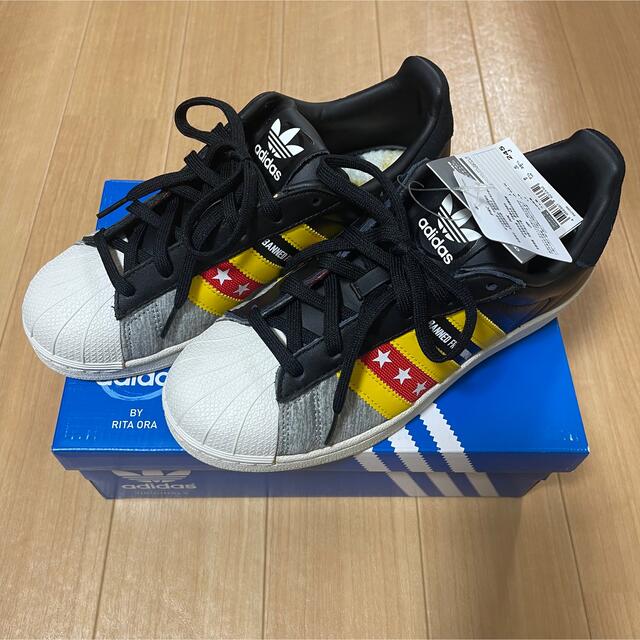 adidas スニーカー 新品 タグ付き