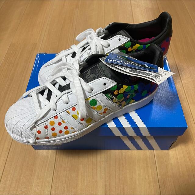 adidas スニーカー 新品 タグ付き