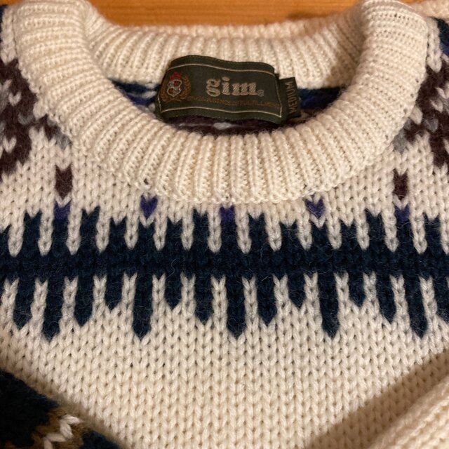 gim(ジム)のgim ウールニット　美品 メンズのトップス(ニット/セーター)の商品写真