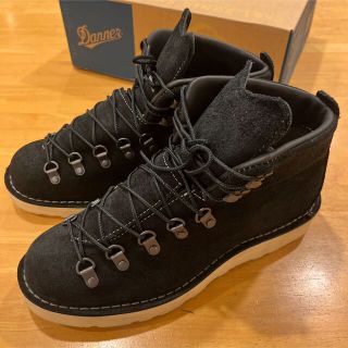 ダナー(Danner)のDANNER ブーツ　ダナーマウンテンライト　ブラックスエード(ブーツ)