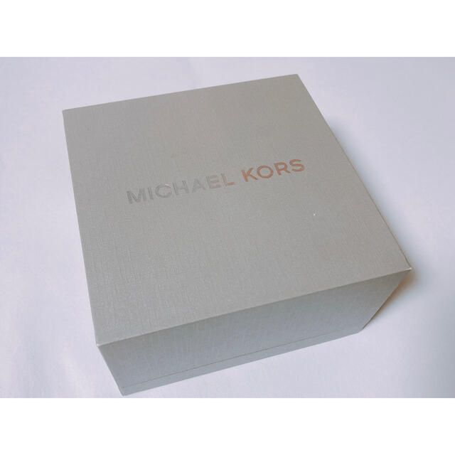 Michael Kors(マイケルコース)のMICHEAL KORS ネックレス ★プレゼント用★専用BOX,ショップ袋付★ レディースのアクセサリー(ネックレス)の商品写真