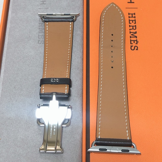Apple(アップル)のApple Watch 専用　レザーベルト　HERMES 45mm  44mm メンズの時計(レザーベルト)の商品写真