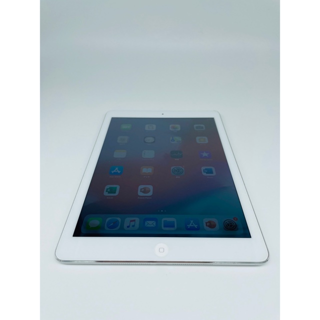 iPad(アイパッド)のAPPLE iPad Air IPAD AIR WI-FI 128GB SV スマホ/家電/カメラのPC/タブレット(タブレット)の商品写真