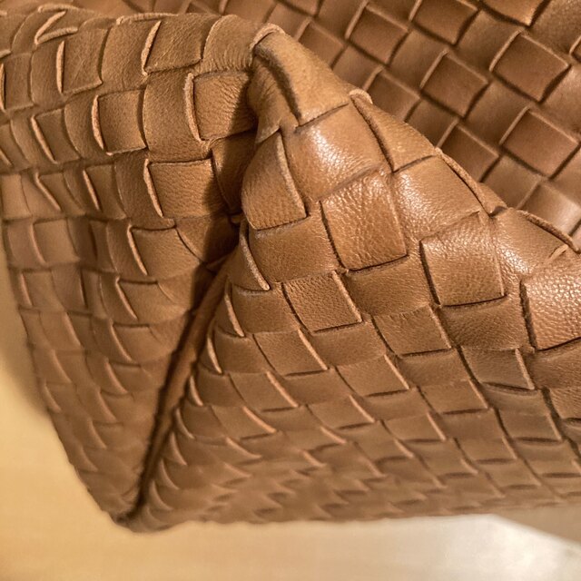 Bottega Veneta(ボッテガヴェネタ)のボッテガヴェネタ　バッグ　キャメル レディースのバッグ(ハンドバッグ)の商品写真