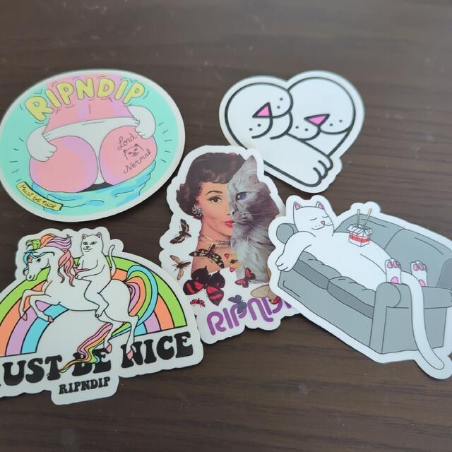 Supreme - (RIPNDip) リップンディップ ステッカー 単品購入可能の通販 ...
