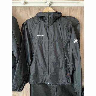 マムート(Mammut)の美品　マムートConvey WB Hooded Jacket ウィンドブレーカー(マウンテンパーカー)