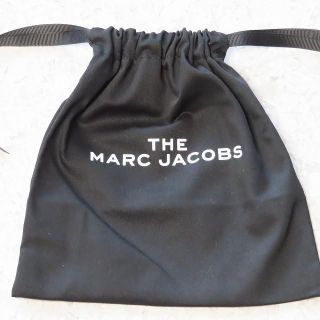 マークジェイコブス(MARC JACOBS)の新品マークジェイコブス巾着袋化粧メイクポーチバッグ黒白MARC JACOBS(ポーチ)