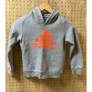 アディダス(adidas)のadidasアディダス　キッズパーカー(ジャケット/上着)