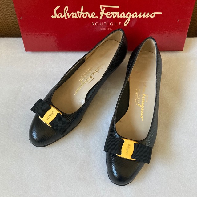 2022年製 新品】 Salvatore Ferragamo - フェラガモ パンプス