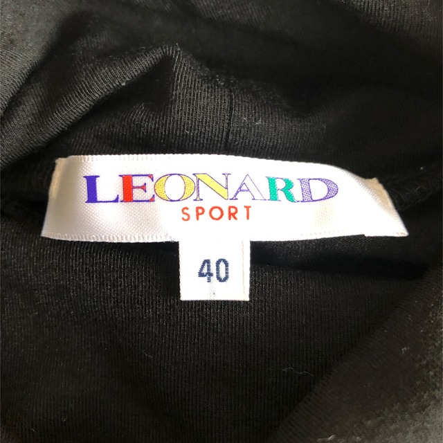 LEONARD(レオナール)のLEONARD SPORTタートルネックカットソー レディースのトップス(カットソー(長袖/七分))の商品写真