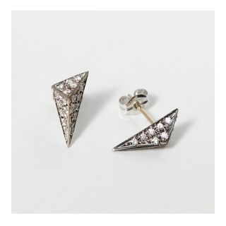 スタージュエリー(STAR JEWELRY)のAvaron　STANDARD　JEWELRY　 プラチナ 　ピアス　 ダイヤ(ピアス)